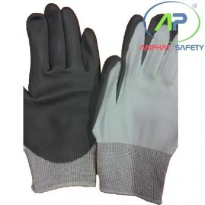 Găng tay chống cắt Dyneema Phủ PU màu trắng